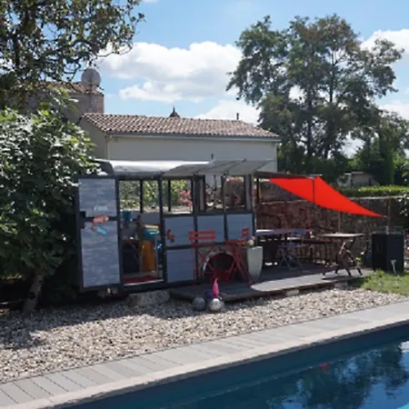 Couette-café Au Bonheur D'alphonse 3*