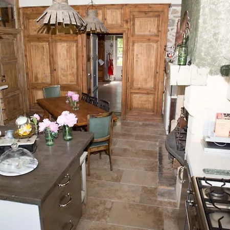 Couette-café Au Bonheur D'alphonse 3*