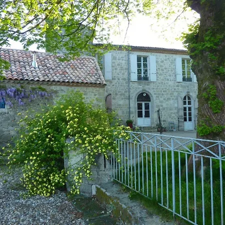 Au Bonheur D'alphonse 3*