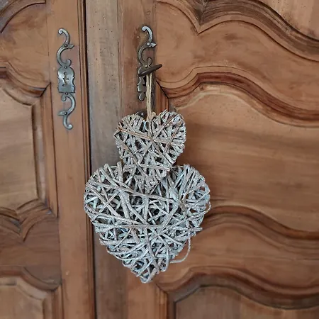 Au Bonheur D'alphonse Couette-café