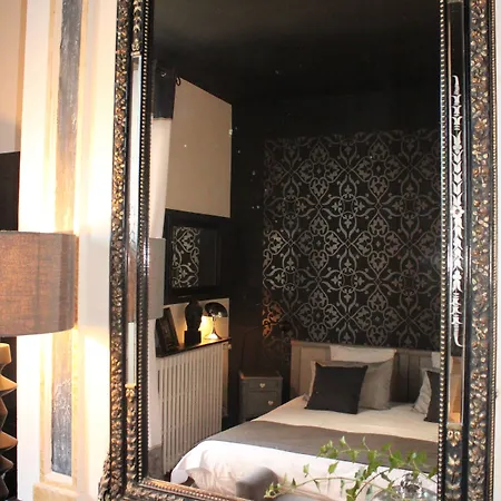 Au Bonheur D'alphonse Couette-café