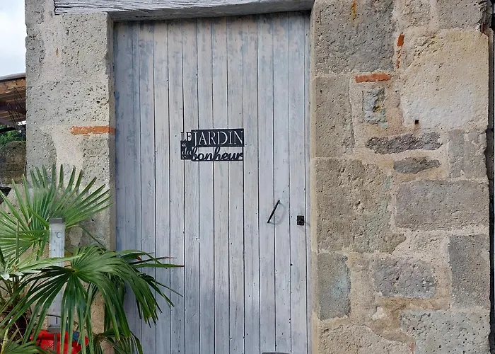 Au Bonheur D'alphonse Bed & Breakfast
