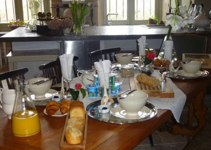 Au Bonheur D'alphonse Bed & Breakfast 3*
