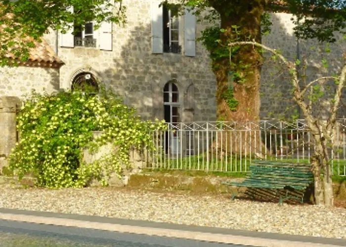 Bed & Breakfast Au Bonheur D'alphonse Lusignan-Petit