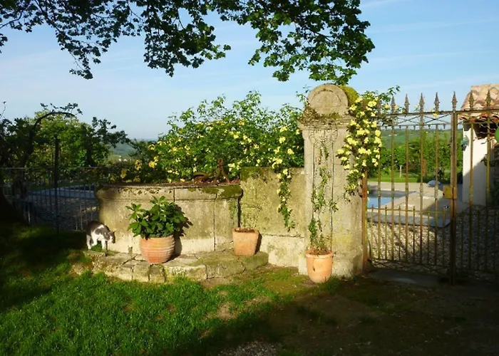 Au Bonheur D'alphonse Bed & Breakfast Lusignan-Petit